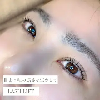 マツエク・マツパ &Jolie beauty salon所属・eyelist toyodaのマツエク・マツパデザイン