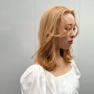 ミディアム カラー エクステ ハイトーン 💭黒崎ハルカのヘアスタイル