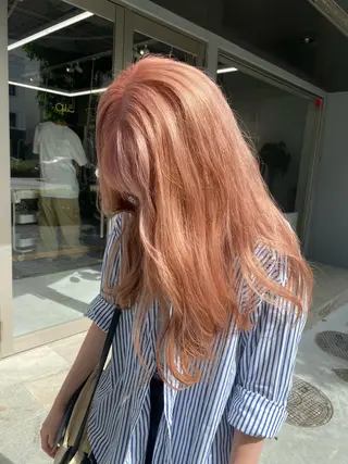 ロング カラー qulim所属・前橋 姫奈のヘアスタイル