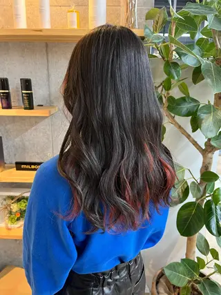 セミロング カラー ハイトーンカラ ー/小川のヘアスタイル