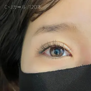 マツエク・マツパ GO TODAY SHAiRE SALON Vellmie店所属・吉祥寺kasumi 🌛eye/browのマツエク・マツパデザイン