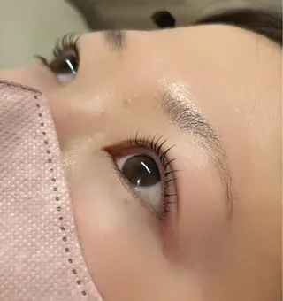 マツエク・マツパ 0's【エンズ】知立店所属・山﨑 佳子の眉毛・アイブロウイメージ