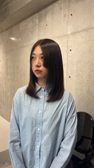 ミディアム AREND所属・AREND hinanoのヘアスタイル