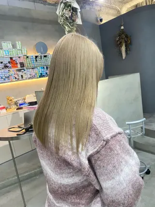 セミロング カラー qulim所属・前橋 姫奈のヘアスタイル