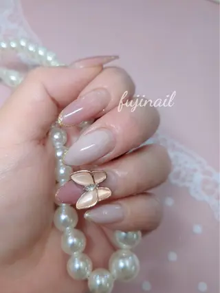 ネイル fujinail(バーバーフジノ)所属・藤野 智美のネイルデザイン