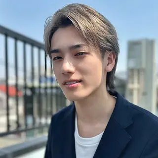 ショート カラー パーマ メンズ メンズ支持No. 1 🥇メンズ特化吉田のヘアスタイル