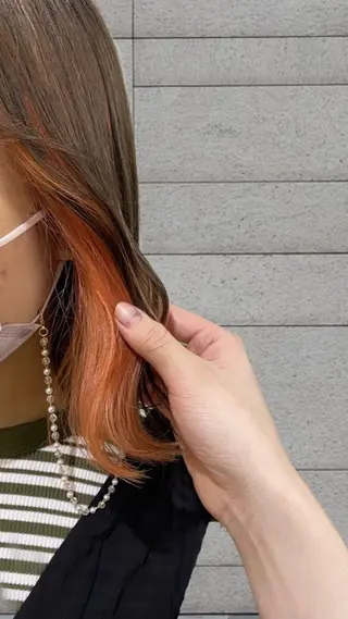 ミディアム カラー ayano / 透明感・くすみカラーのヘアスタイル