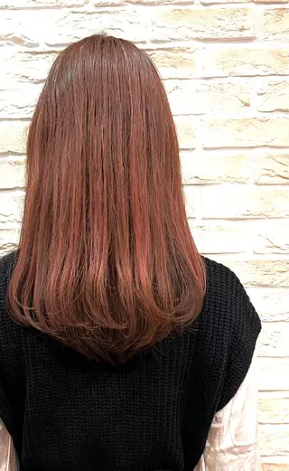 セミロング オオソネ マリアのヘアスタイル