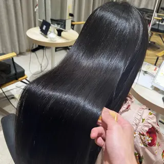 ロング 松田卓也🌟美髪矯正 🌟小顔🌟艶髪のヘアスタイル