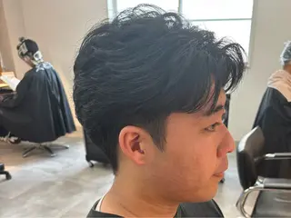 メンズ 男の理想を叶える🔥 メンズパーマ特化｜関のヘアスタイル