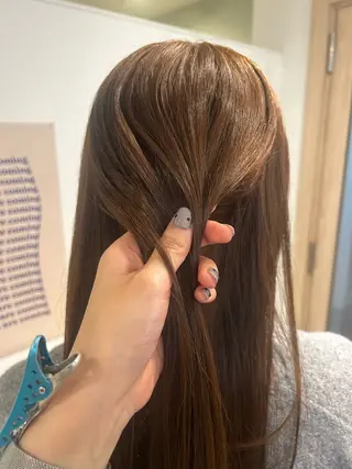 ロング H女性専用サロン梅田所属・伊澤 紗弥のヘアスタイル