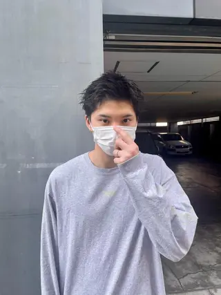 ショート メンズ 小関 仁晴のヘアスタイル