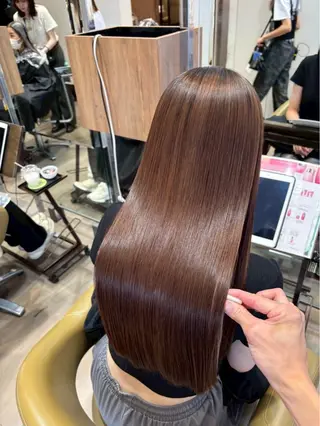 ロング brace 小笹花純のヘアスタイル