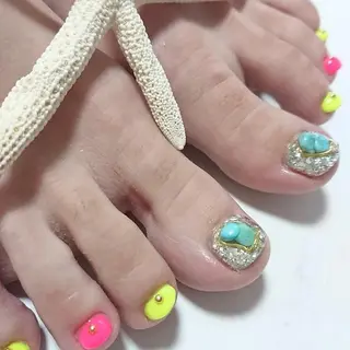 ネイル QULEONAIL所属・大城 裕麻のネイルデザイン