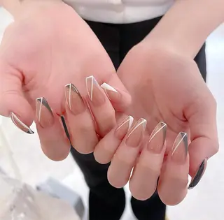 ネイル FLY Nail Salonのネイルデザイン