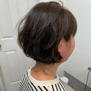 カラー イシイ ハルナ 🤍のヘアスタイル