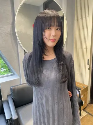 ロング カラー TATSUブリーチ/ ミルクティーベージュのヘアスタイル