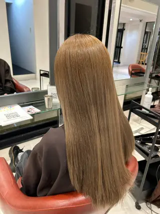 ロング カラー 石塚 光流のヘアスタイル