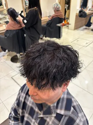 パーマ メンズ 山本 侑平のヘアスタイル