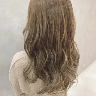 カラー 奥村 奈々加のヘアスタイル