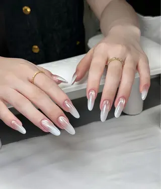 ネイル T. Leeのネイルデザイン