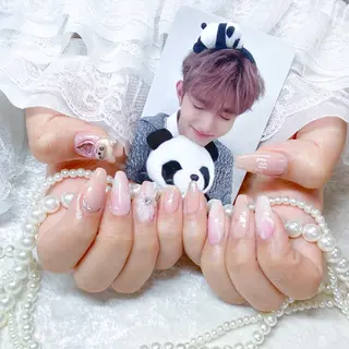 ネイル Kanako 💫のネイルデザイン