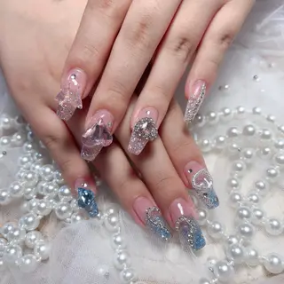 ネイル Maggie Nail🦩のネイルデザイン