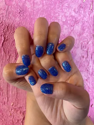 ネイル キラキラ オメメのネイルデザイン