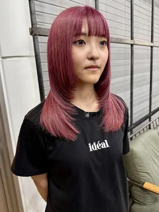 ミディアム 村岡彩優/松本 /ブリーチ/艶カラーのヘアスタイル