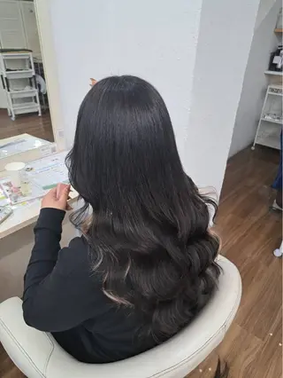 ロング カラー GLOSS 心斎橋 山上のヘアスタイル