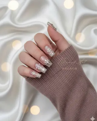 ミディアム N2.nail所属・N2 nailのネイルデザイン