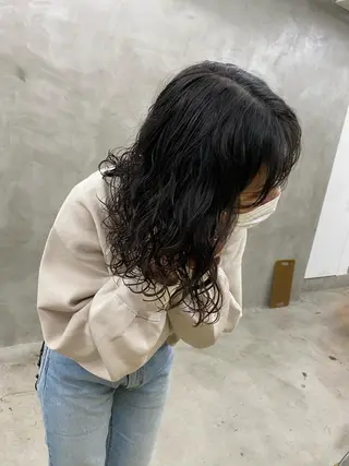 ミディアム カラー パーマ yiye 青山所属・無料カットモデル募集 🌱ひょうがのヘアスタイル