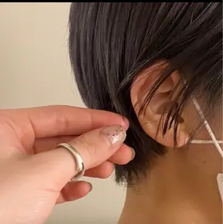 ショート 石塚 瑛里菜のヘアスタイル