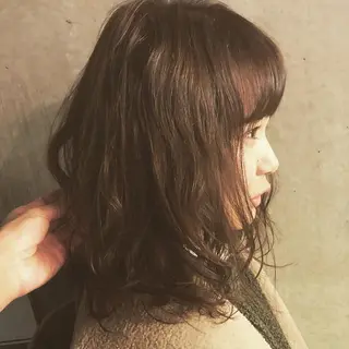 ミディアム パーマ 中原 梨沙のヘアスタイル