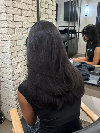 ロング カラー オリーブベージュ 🫒🩶Rianaのヘアスタイル