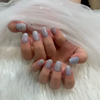 ネイル Raviy新宿店所属・やまだ ななせのネイルデザイン