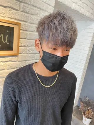 ショート カラー ~tie.hair salon所属・Ryoka🌼倉敷/ ハイトーン/レイヤーのヘアスタイル