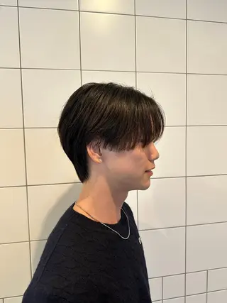 メンズ AI TOKYO所属・岡部 琉斗のヘアスタイル