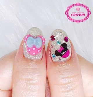 ネイル CROWN プライベートサロンのネイルデザイン