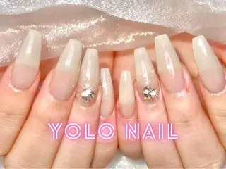 ネイル YOLONAIL心斎橋店所属・田本 和音のネイルデザイン
