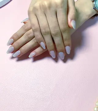 ネイル pink ladyサロン所属・べ にのネイルデザイン