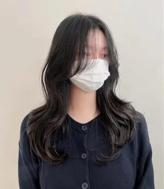 ロング 韓国風✨髪質改善✨ 縮毛矯正✨松浦知奈美のヘアスタイル