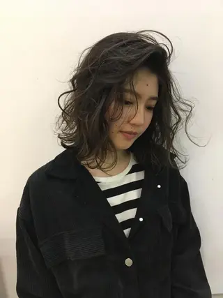 カラー Batta所属・坂上 岳のヘアスタイル