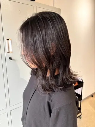 ミディアム ブリーチカラー🤍 髪質改善🌟のヘアスタイル