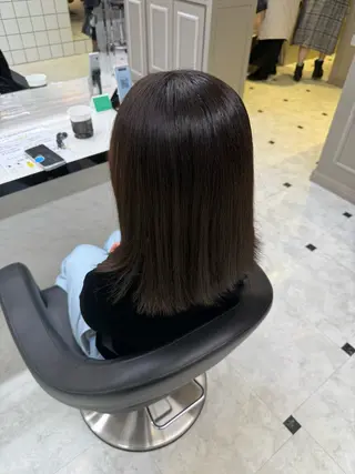 ミディアム カラー 韓国風グレージュ 🤍たくみ🤍のヘアスタイル