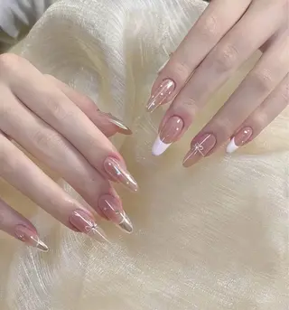 ネイル 石井 百合のネイルデザイン