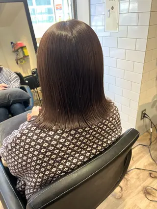 ミディアム Riposo.所属・✨艶髪✨ 奈須晴香のヘアスタイル