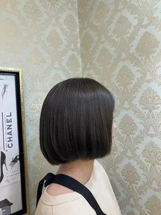 ショート カラー Tink 橋本 青空のヘアスタイル