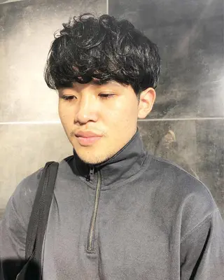 パーマ ヘアアレンジ メンズ ainico+所属・メンズ特化✂️栗原 侑也のヘアスタイル