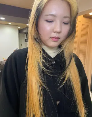 ロング カラー パーマ ヘアアレンジ ZEEN所属・東田 恋のヘアスタイル